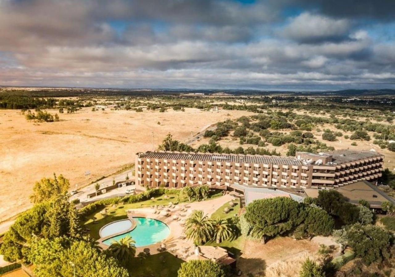 Evora Hotel Exterior photo
