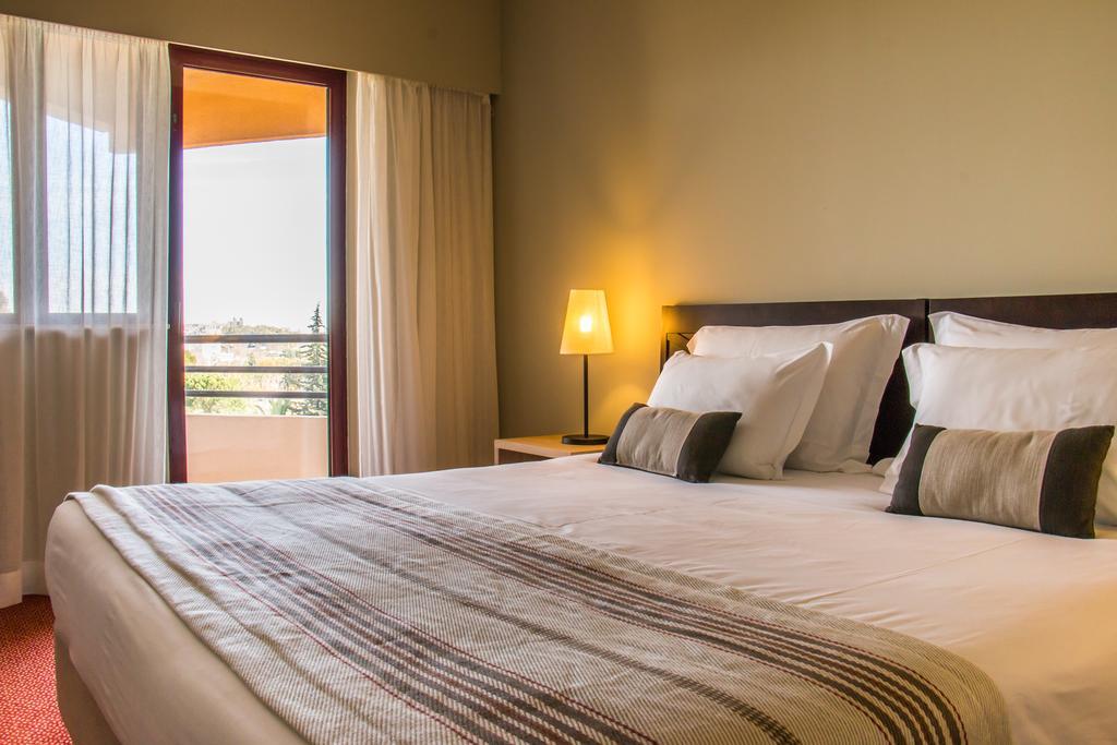 Evora Hotel Exterior photo